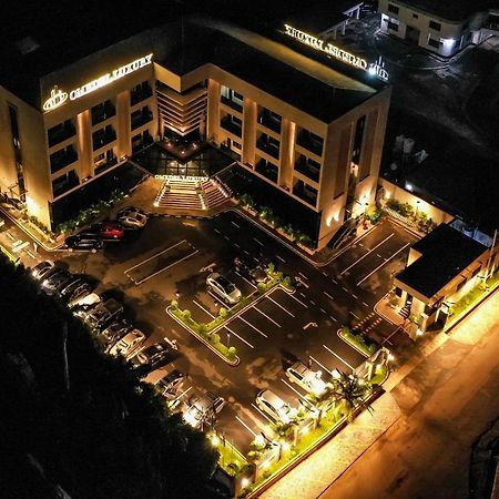 فندق Omedel Luxury إينوجو المظهر الخارجي الصورة