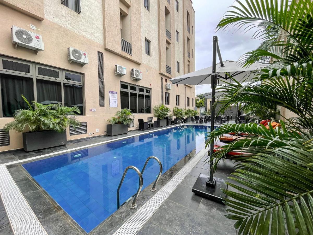 فندق Omedel Luxury إينوجو المظهر الخارجي الصورة